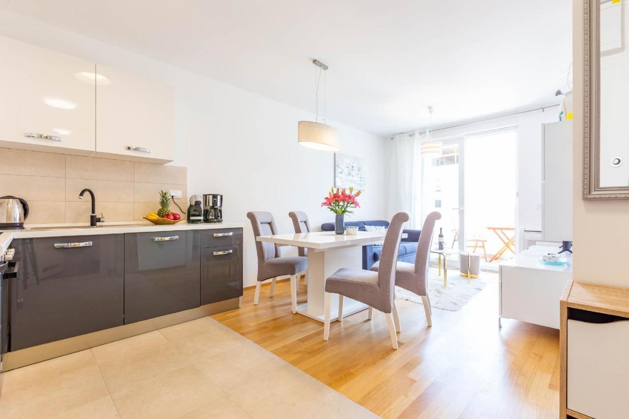 Silvy Apartment *